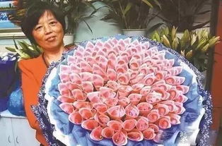 女子花17000买Prada有线头 退货遭拒：一场关于消费权益的争议