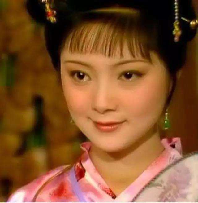 宝钗与黛玉的文采：谁更胜一筹？