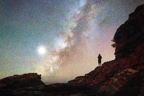 跌入谷底后，仰望星空时那一刻心灵的澄澈