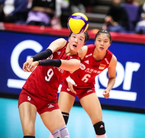 先锋赛UI设计引争议，玩家体验如何平衡？