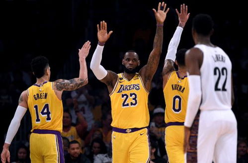 湖人108:111惜败篮网：一场令人窒息的对决