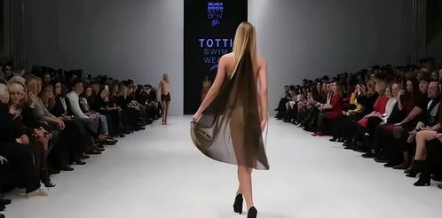 巴黎时装周：一场视觉盛宴的友好邂逅