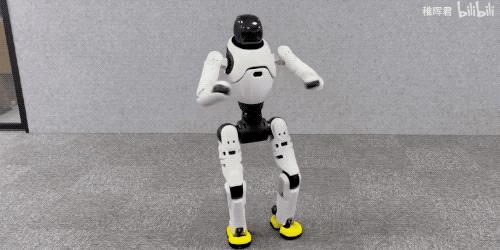 稚晖君两年磨一剑，机器人绝活震惊科技圈：骑自行车、缝葡萄、组“哪吒完全体”