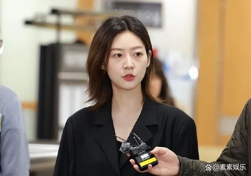 金秀贤两天掉粉19万：粉丝情感与偶像光环的裂痕