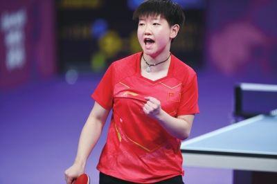 孙颖莎：小吃货与乒乓女王的双重身份
