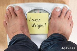 96后夫妻的减脂餐秘籍：每天设计1000大卡健康食谱