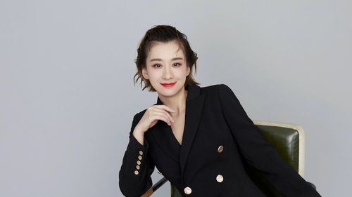 穆婷婷直言乔振宇专业差劲：娱乐圈背后的合作真相