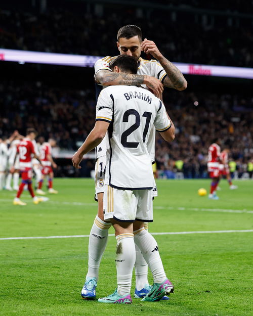 皇马迪亚斯晒庆祝照：我们打进八强了！