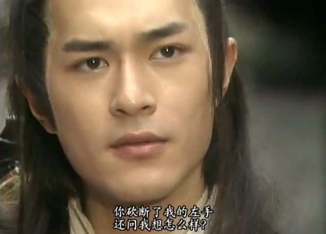 郭芙对杨过说“你宝贝师父自己做的事，她自己才知道”，为何被杨过打耳光？