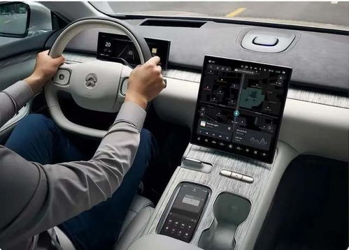 蔚来终局：头铁的李斌为何选择改变？