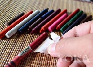 今天她大胆尝试了一款新口红，结果竟然如此惊艳！