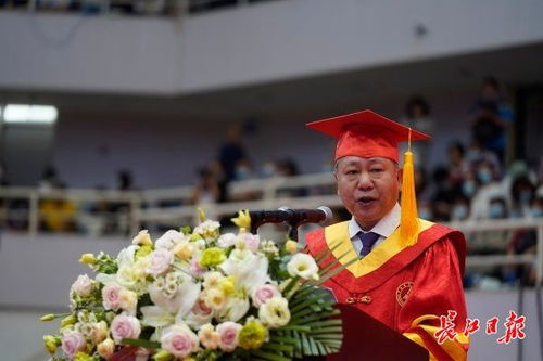 六旬教授考核不合格事件背后的深思：中南大回应与真相还原