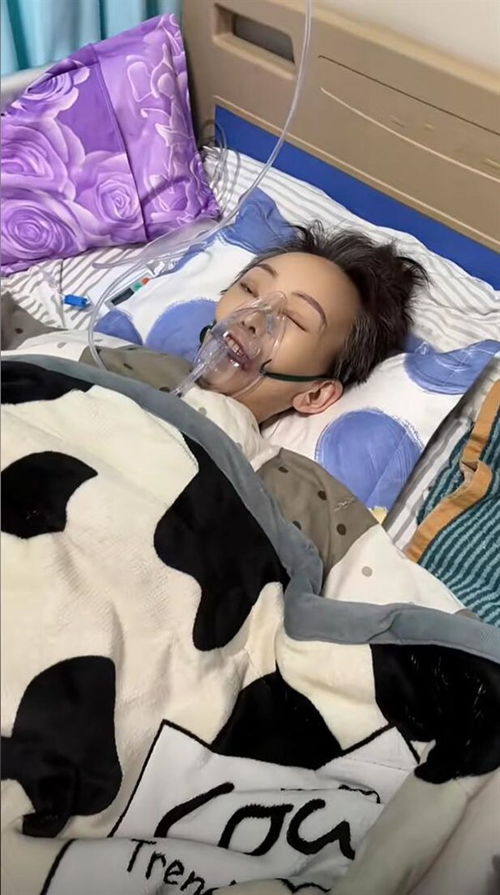 抗癌网红“快嘴二姐”离世：生前遗憾未能见儿子最后一面