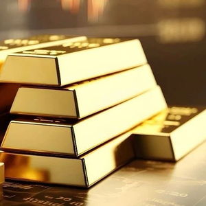 足金金饰价格突破900元大关，黄金投资的风向标