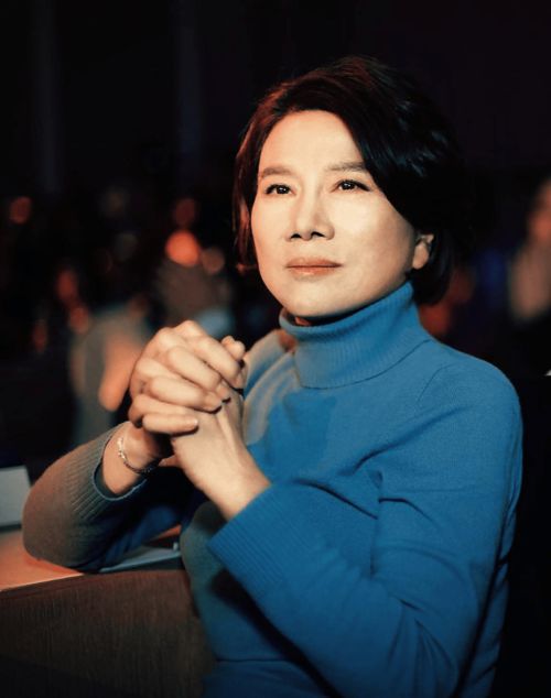 董明珠暗讽靠炒高股价成首富：企业家的责任与价值何在？