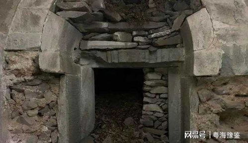 揭秘：皇帝下葬后，封闭地宫的最后一位工匠如何脱身？