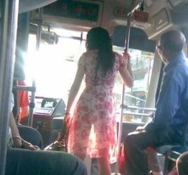 女生凌晨4点被吵醒，大爷一句“你睡懒觉”引争议