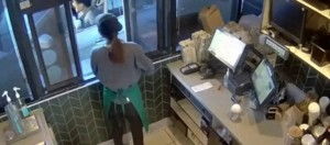 星巴克被判向遭烫伤美外卖员赔5千万：真相如何？