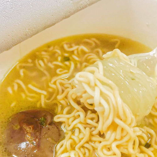 粉面菜蛋：懒人厨房的秘密武器