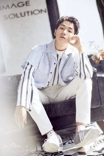 蒋敦豪的家族秘密：九个异父异母的兄弟背后的故事