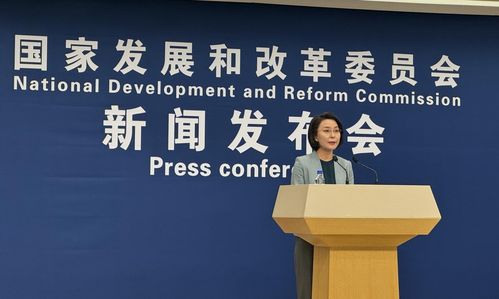 开年以来我国经济持续回升向好，小李的视角见证发展奇迹