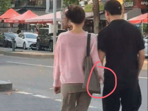 黄轩与女友墨尔本度假被偶遇：低调实力派的甜蜜时光