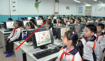 为什么小时候去计算机教室要穿鞋套？真相远比你想象的复杂