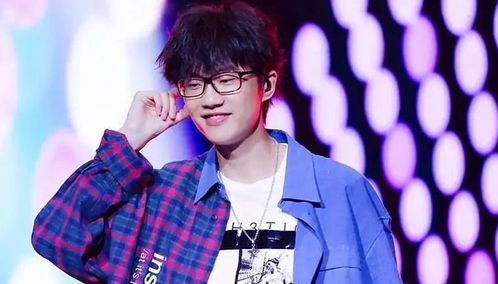 许嵩的蝴蝶视角：经典梁祝传说的新演绎