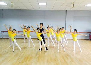 舞蹈课：一场关于自我发现的旅程