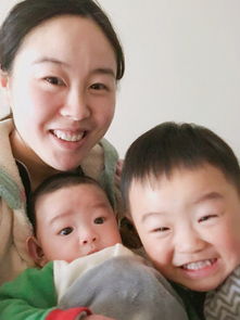 宝妈怒斥：月嫂用75度酒精给婴儿洗鼻子！真相令人震惊