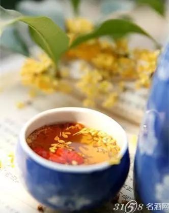 桂花酒的香韵之旅：一场与秋天的约定