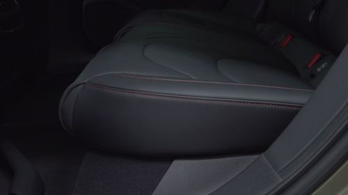 全网首拆小米SU7 Ultra：性能与设计的巅峰对决