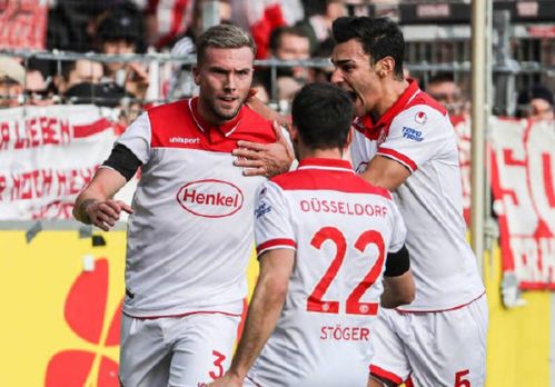 德甲保级生死战！残阵圣保利能否抵挡霍村客场逆袭？