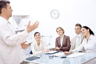 职场中的信任：如何构建一个高效且和谐的团队环境