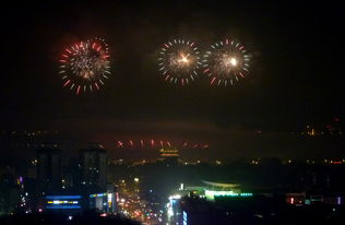 周末的烟火暖情：平凡生活中的温情瞬间