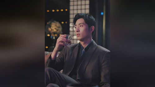 《禁欲大佬沦陷了》：从高冷到心动的蜕变之旅