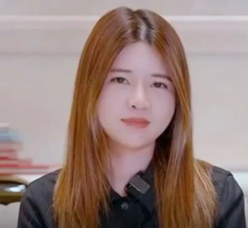 特步创始人90后长女丁利智出任CFO：家族企业的新生代力量