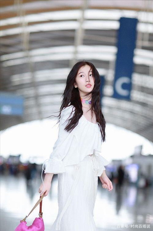 虞书欣美得我一激灵：光影交错下的百变宝藏女孩