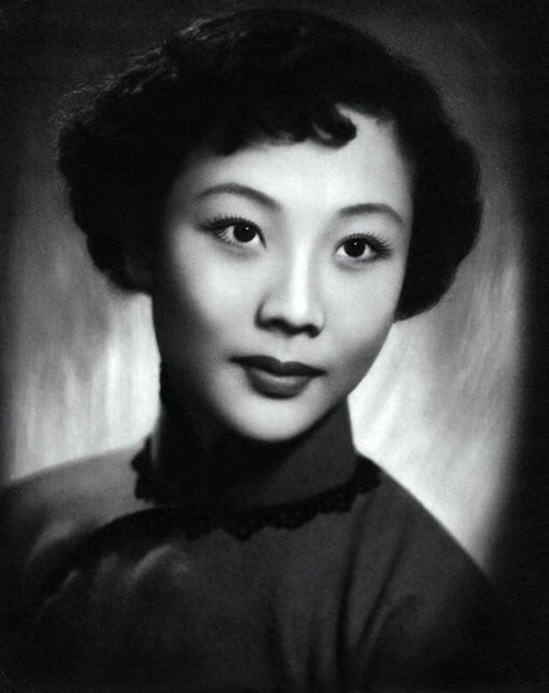 致敬国粹：97岁京剧大师赵燕侠病逝，一生演绎经典角色阿庆嫂