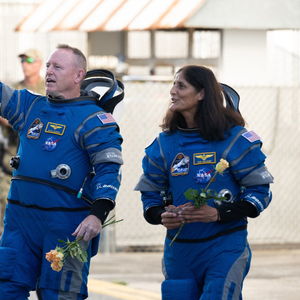 美宇航员：天上事已了 地上事没完