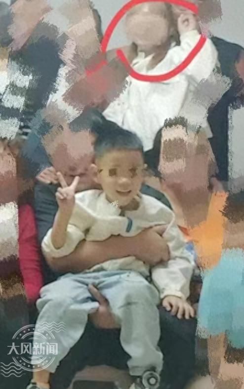 5岁男童遭生母及情夫殴打致死：一个家庭的悲剧与社会的反思