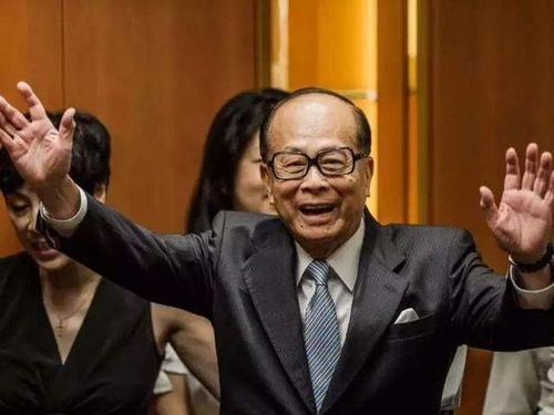 李嘉诚甩卖港口：背后隐藏着什么深意？