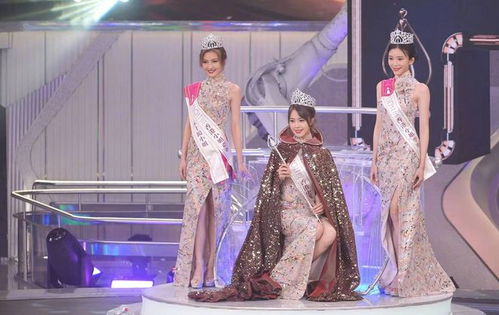 杨颖的复出之路：香港活动惊艳亮相，事业能否逆风翻盘？