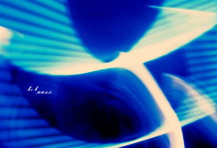 外表魅力的光环效应：别让“美”蒙蔽了你的判断