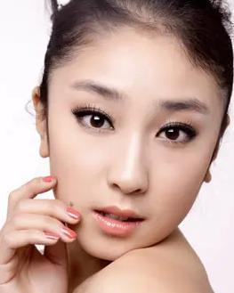 张小婉与左凌峰甜蜜同框，网友直呼“婉物有凌”！