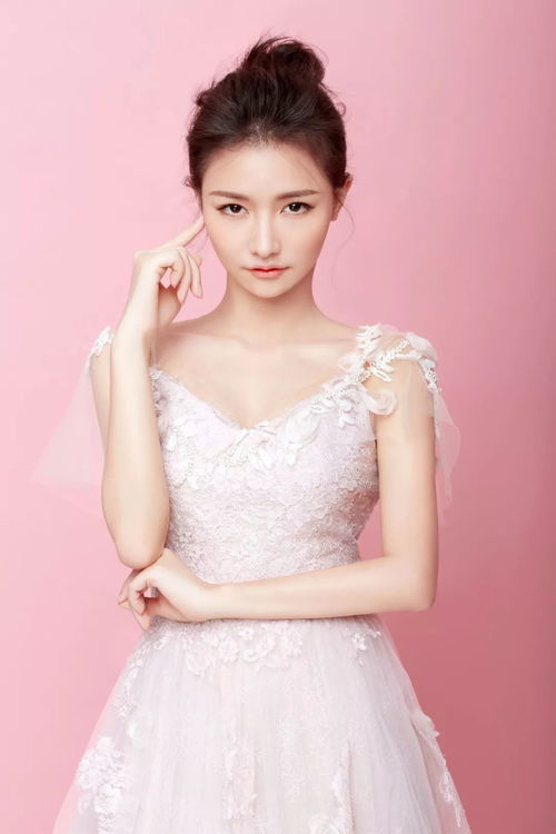 如何看待 Miss 爆料「Faker 年薪 5800 万，LPL 选手月薪保底 2 万」？