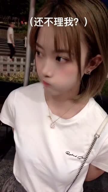 女孩说最硬的话 撒着最软的娇：她的故事让人又爱又敬