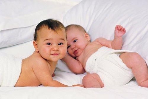 新手爸妈必看！宝宝出生一年内需要注意的那些事儿