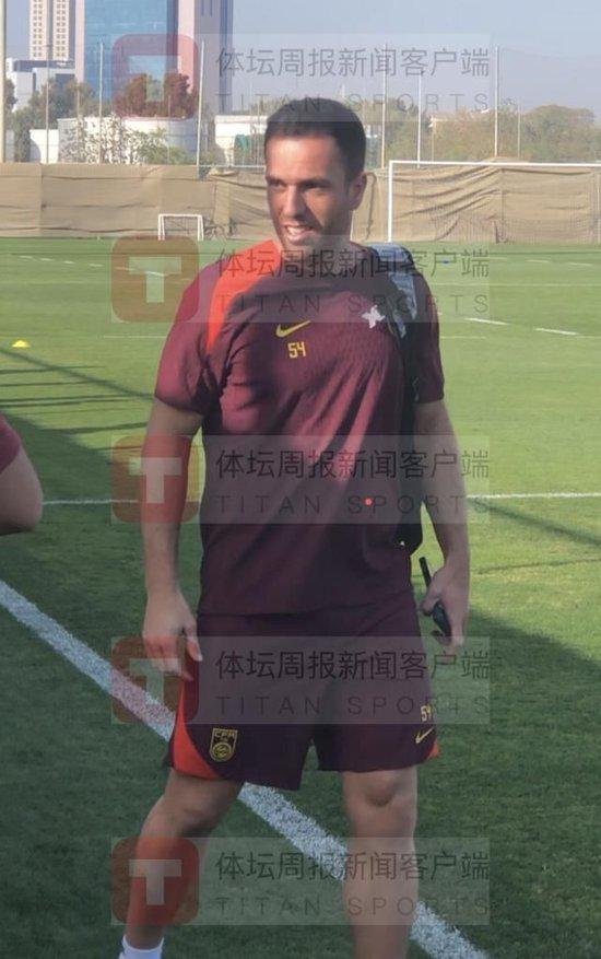 塞尔吉尼奥未出场：归化球员的幕后故事与未来展望