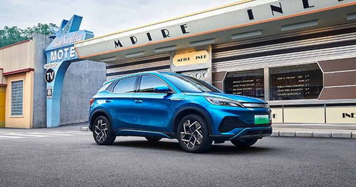 比亚迪助力新加坡庆典，李显龙发文感谢背后的故事